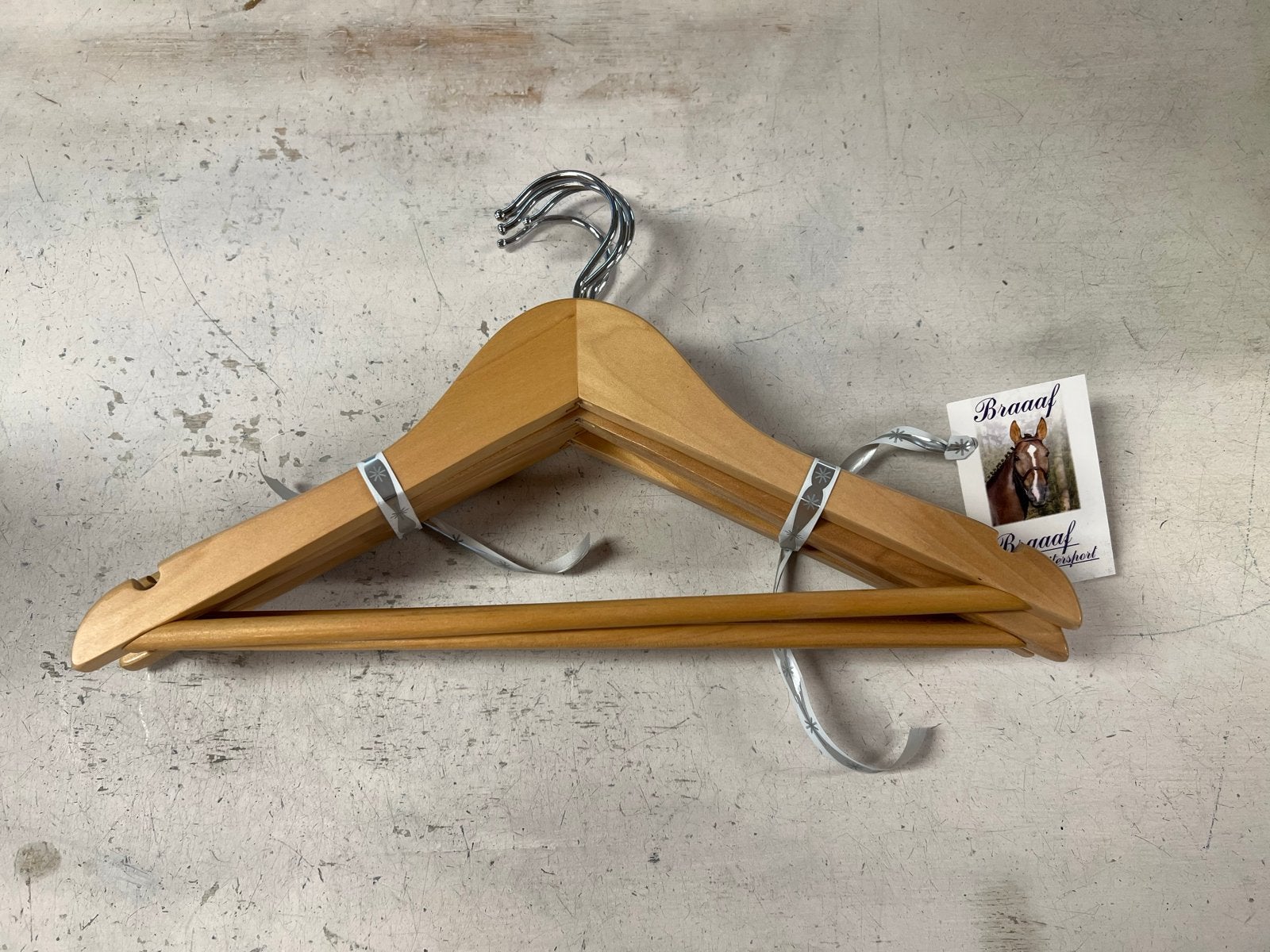 Partij luxe kledinghangers (2250 stuks) - Diverse modellen, Ophalen, Zo goed als nieuw, Hout, Volwassenen