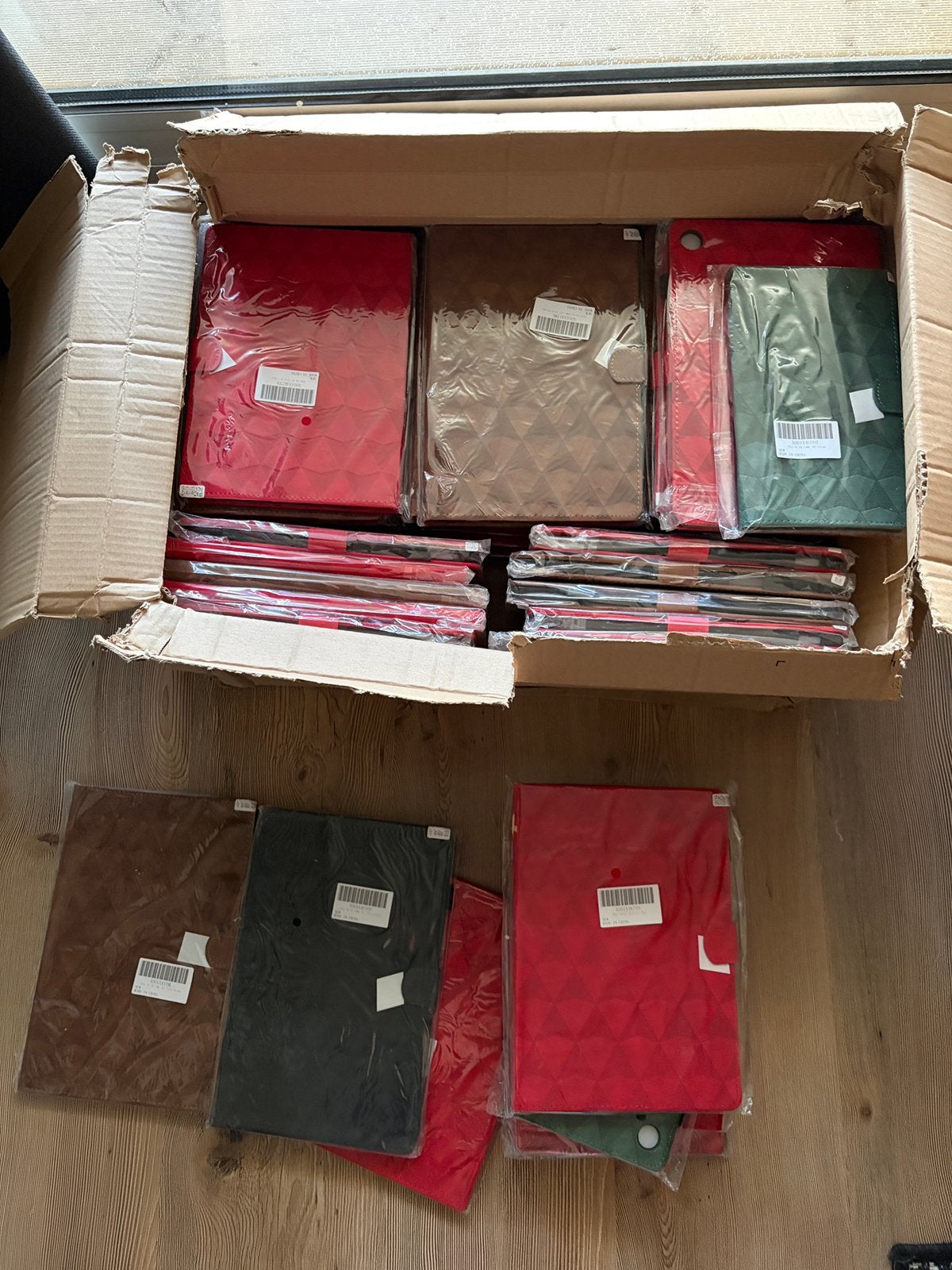 Partij Tablet cases Apple /samsung, Telecommunicatie, Mobiele telefoons | Hoesjes en Frontjes | Apple iPhone, Ophalen, Zo goed als nieuw