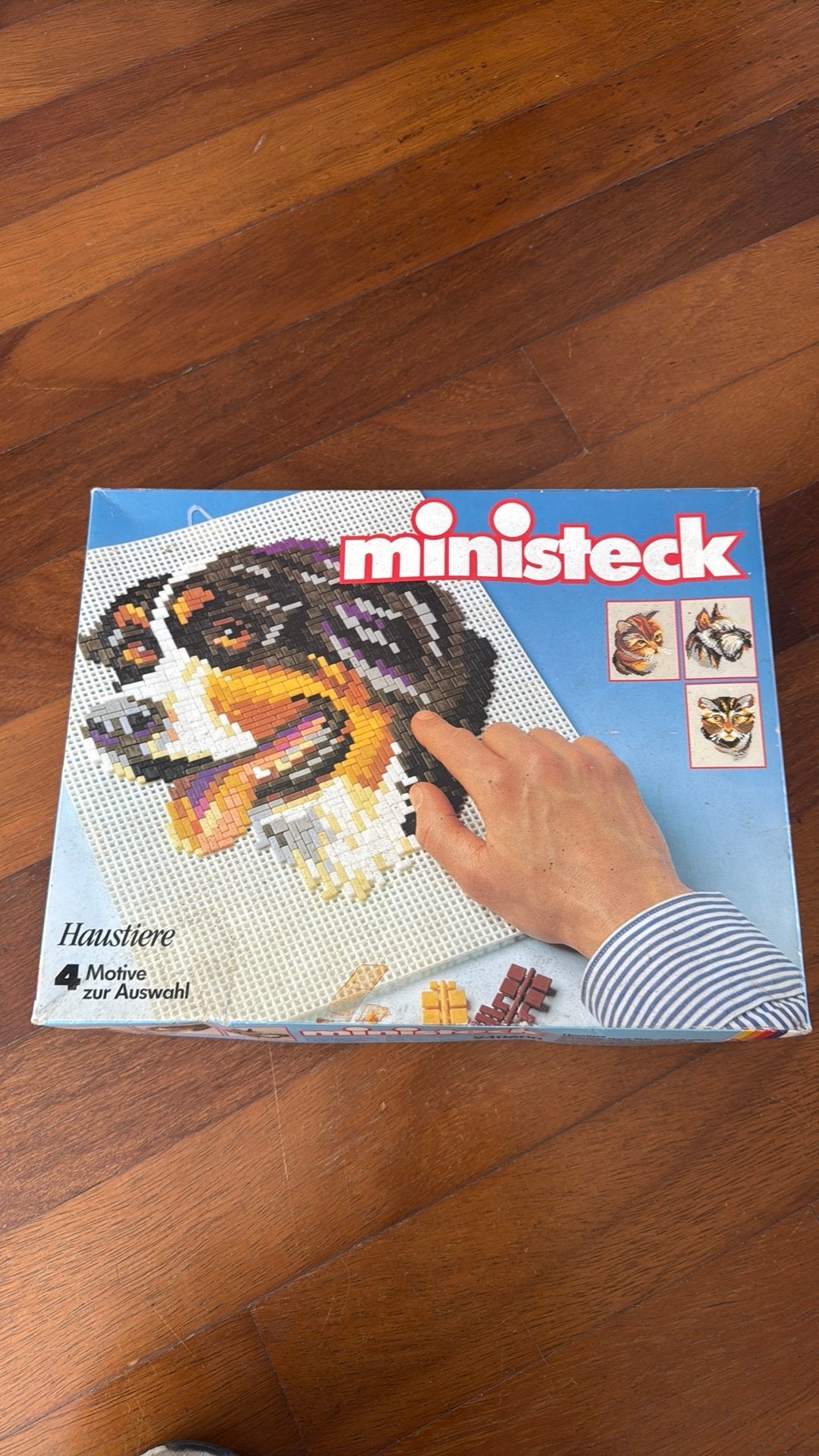 Ministeck grote doos 4 afbeeldingen, Hobby en Vrije tijd, Ministeck, Ophalen of Verzenden, Gebruikt, Box-set