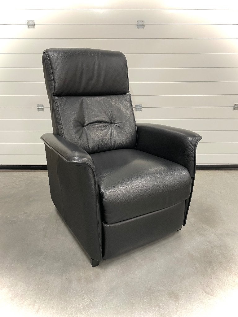 Leder fauteuil - verstelbare hoofdsteun - NIEUW, Huis en Inrichting, Ophalen, Nieuw, 50 tot 75 cm, Leer