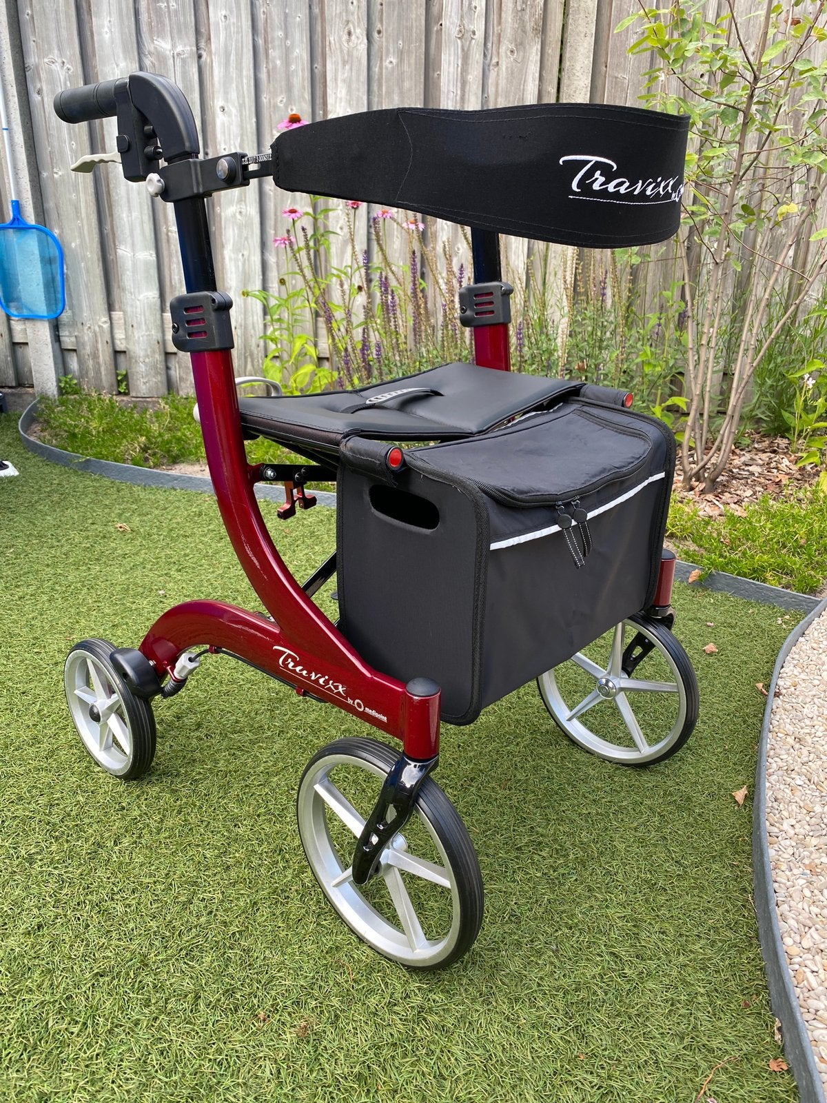 Travixx Deluxe S - Medipoint rollator +tas+rugband, Diversen, Ophalen, Opvouwbaar, Zo goed als nieuw