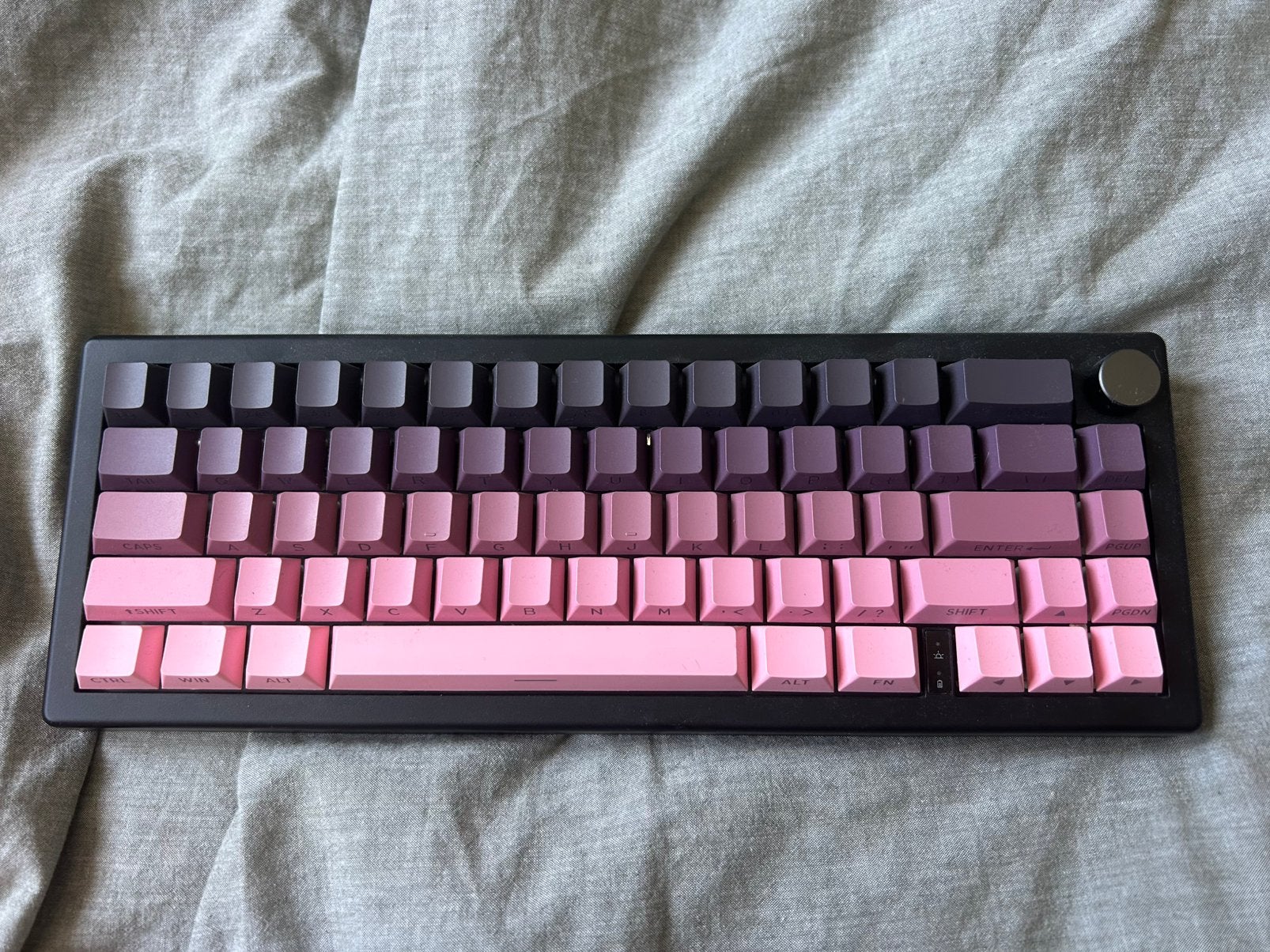 Custom gaming toetsenbord!, Ophalen, Zo goed als nieuw, Gaming toetsenbord