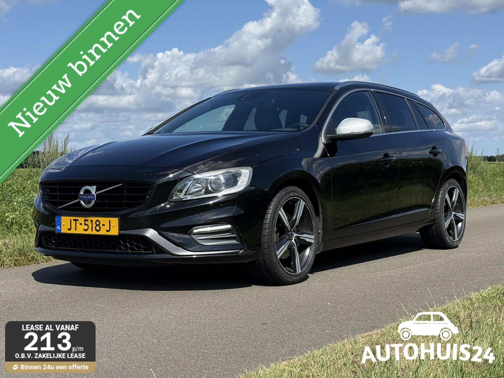 Volvo V60 1.5 T3 AUT R-Design Trekhaak|Camera|Navi|Xenon|NL-, 4 cilinders, Met garantie (alle), Zwart, Origineel Nederlands