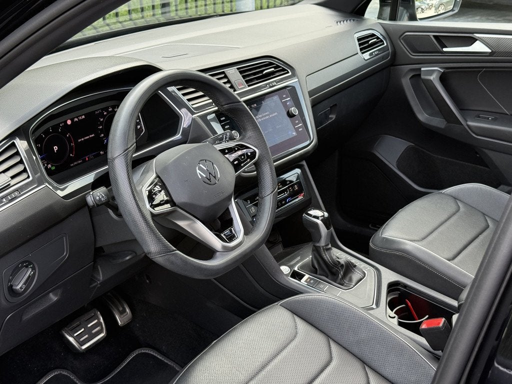 Volkswagen Tiguan Allspace 1.5 TSI R-Line Business 7p. | Lee, Euro 6, 4 cilinders, 1553 kg, 7 stoelen