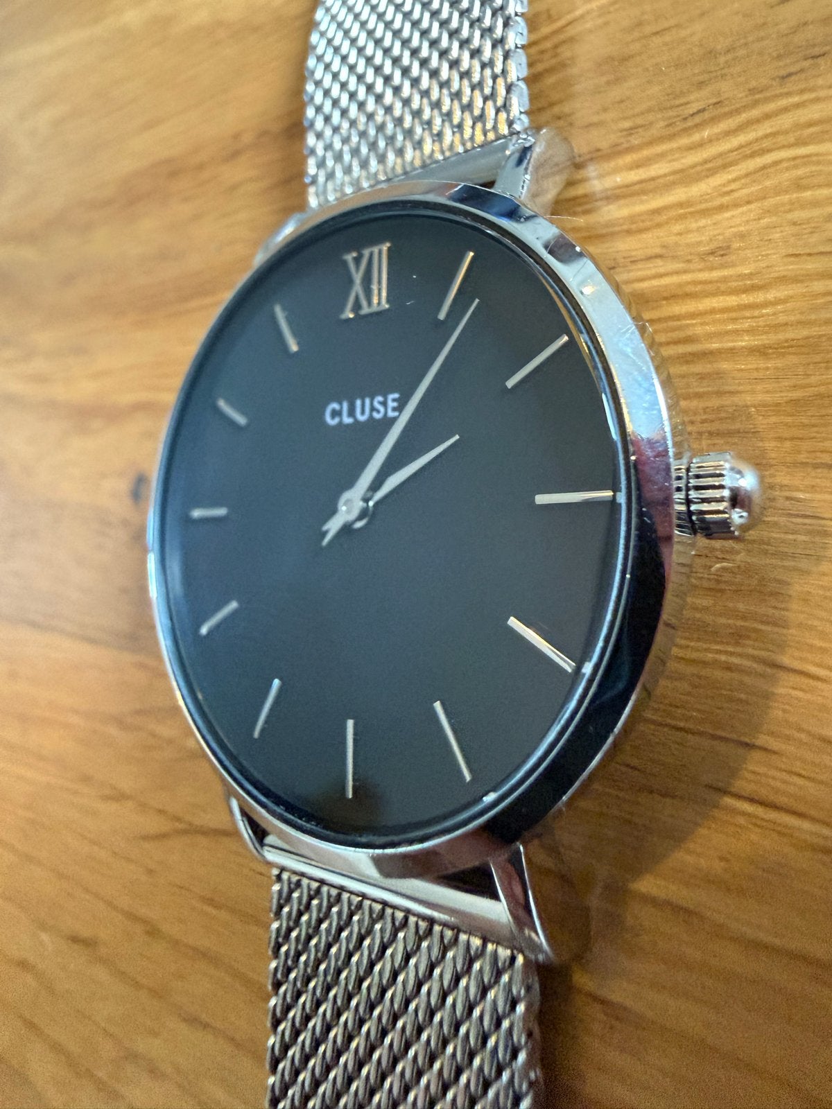 Cluse horloge met stalen bandje en zwart wijzerplaat, Overige merken, Staal, Polshorloge, Ophalen of Verzenden