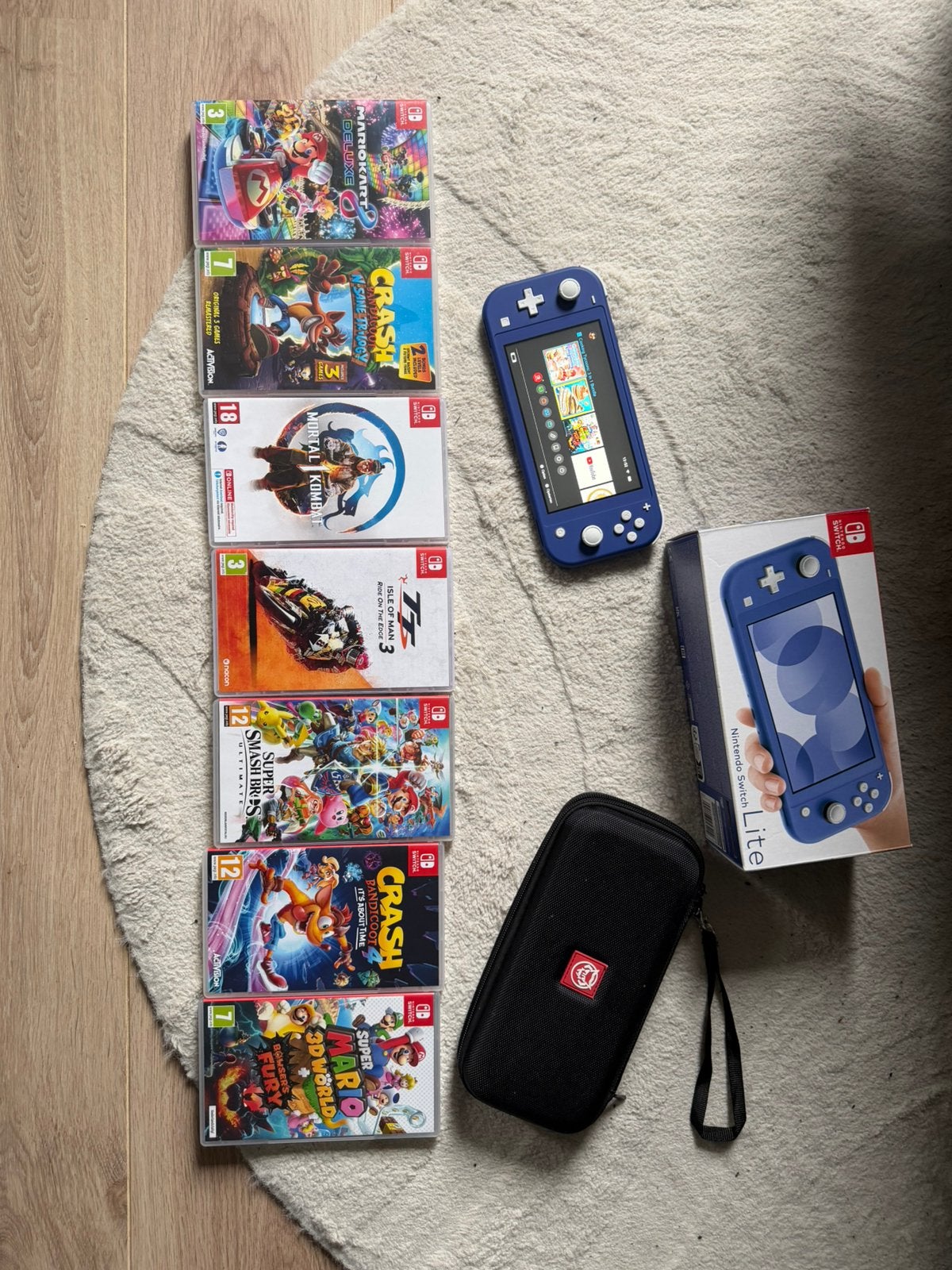 Nintendo switch lite, Spelcomputers en Games, Spelcomputers | Nintendo Switch Lite, Ophalen, Zo goed als nieuw