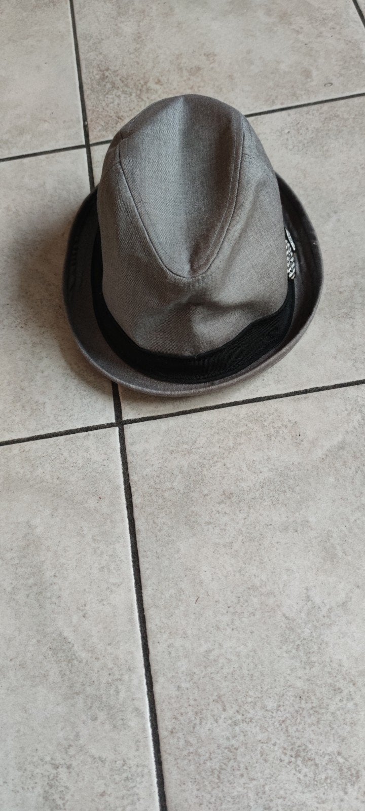 VANS PREMIUM HEADWEAR fedora hoed maat S tot M, Ophalen of Verzenden, Zo goed als nieuw