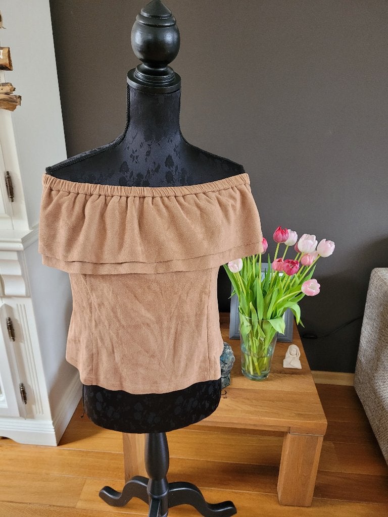 COOLCAT suedine off shoulder country top mt xl valt M zgan, Maat 38/40 (M), Bruin, Ophalen of Verzenden, Zo goed als nieuw
