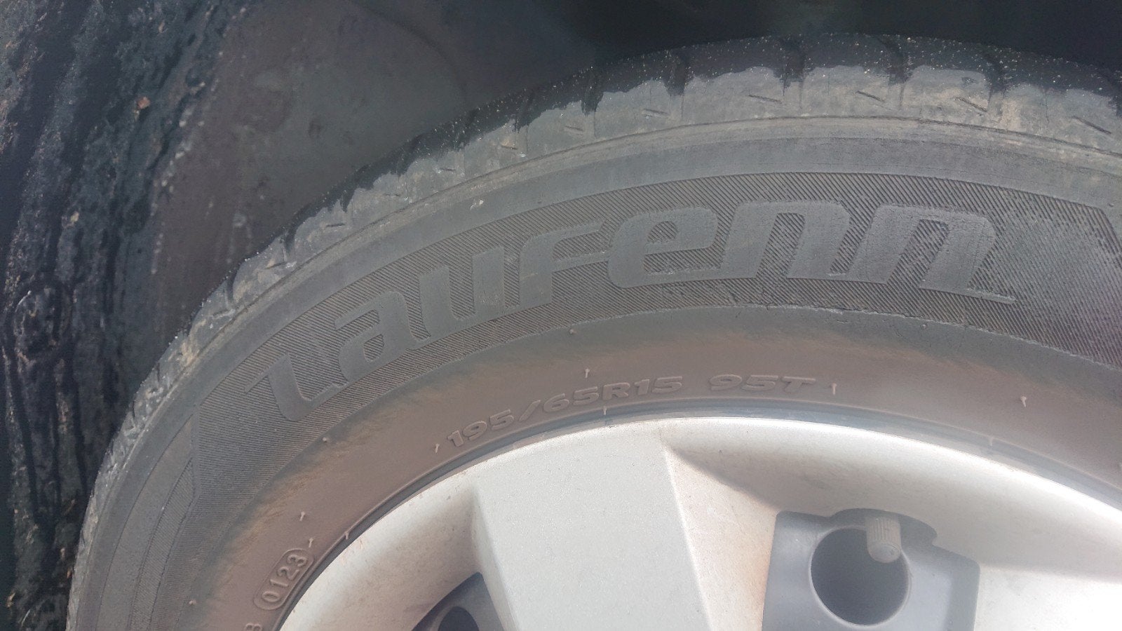 Laufenn G FIT EQ+ 195 65 R15 95T Gebruikt Banden 4 stuks., Auto-onderdelen, Banden en Velgen, Ophalen, Gebruikt, 15 inch, Band(en)
