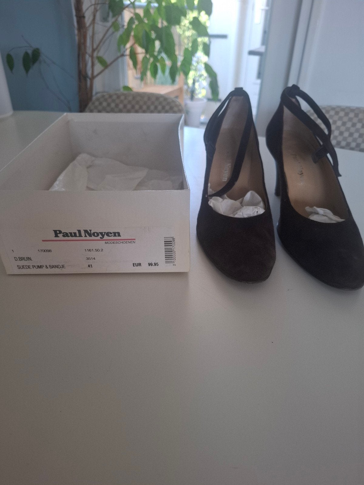 Paul Noyen suède pumps met bandje - Maat 41, Ophalen of Verzenden