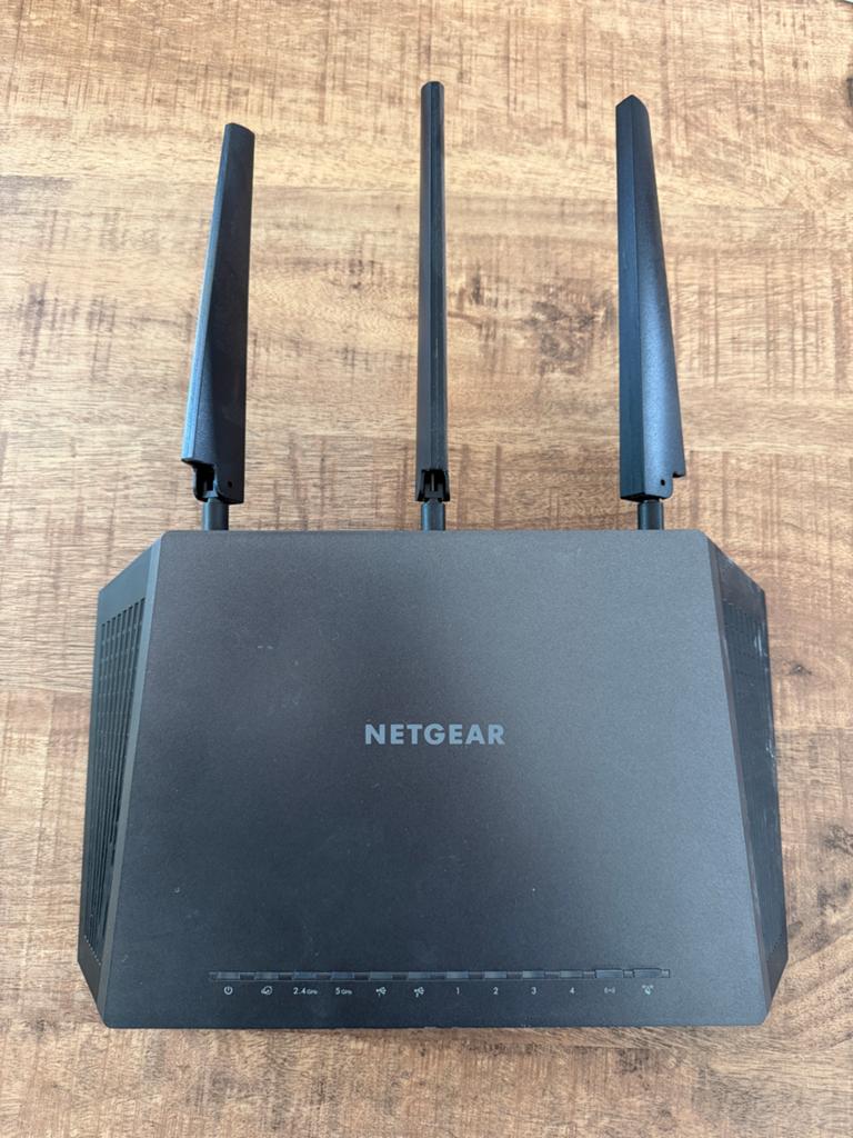 Netgear Nighthawk R7000 AC1900 Smart WiFi Router, Computers en Software, Routers en Modems, Ophalen, Gebruikt, Router