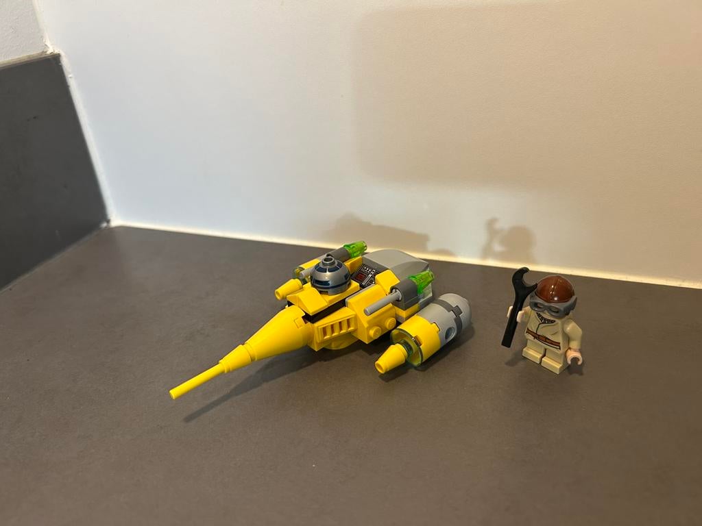 Lego Starwars 75223 Naboo starfighter microfighter, Kinderen en Baby's, Speelgoed | Duplo en Lego, Ophalen, Zo goed als nieuw