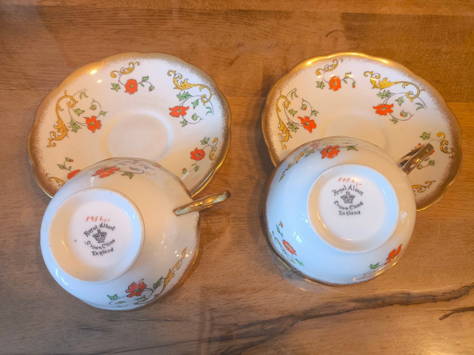 Royal Albert Crown China 5951 Kop en Schotel Set, Antiek en Kunst, Ophalen