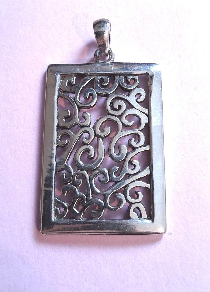 Kettinghanger ketting hanger, Overige materialen, Ophalen of Verzenden, Zo goed als nieuw, Bloem of Plant
