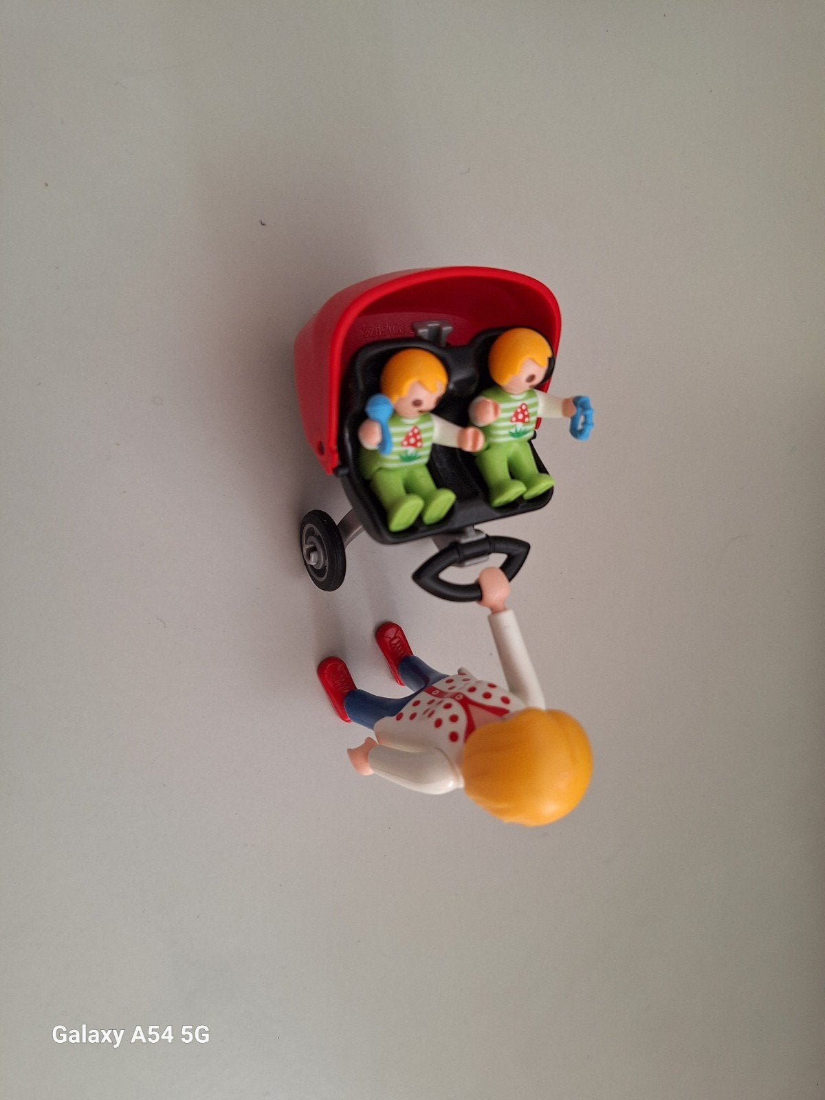 Playmobil tweelingkinderwagen, Ophalen, Complete set, Zo goed als nieuw, City life