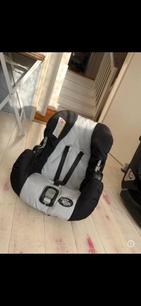 Maxi cosi universal baby relax zgan, Autogordel, Ophalen of Verzenden, Zo goed als nieuw, 0 t/m 13 kg