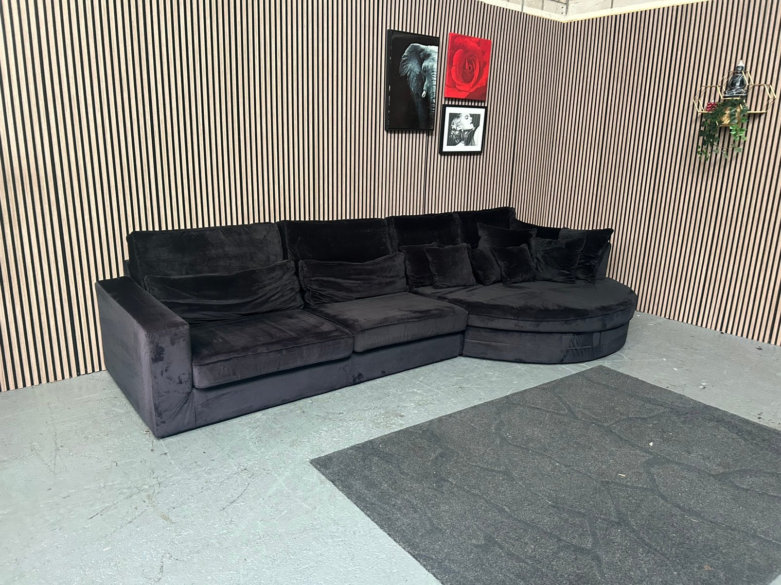 GRATIS LEVERING Loungebank Velvet Zwart 385X180 GEREINIGD, Hoekbank, 300 cm of meer, Ophalen of Verzenden, Zo goed als nieuw