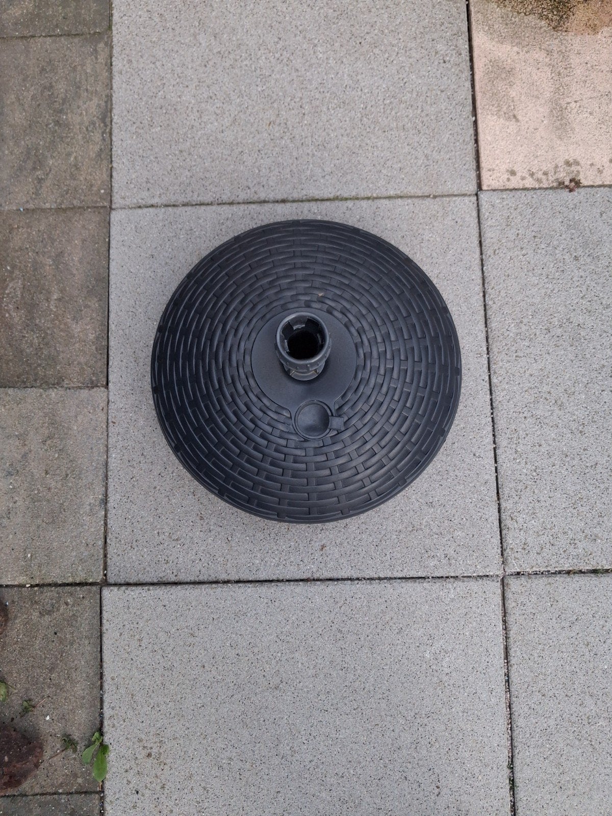 Nieuwe plastic parasolvoet - doorsnee 45 cm, Tuin en Terras, Ophalen, Nieuw, Minder dan 1 meter, Parasolvoet