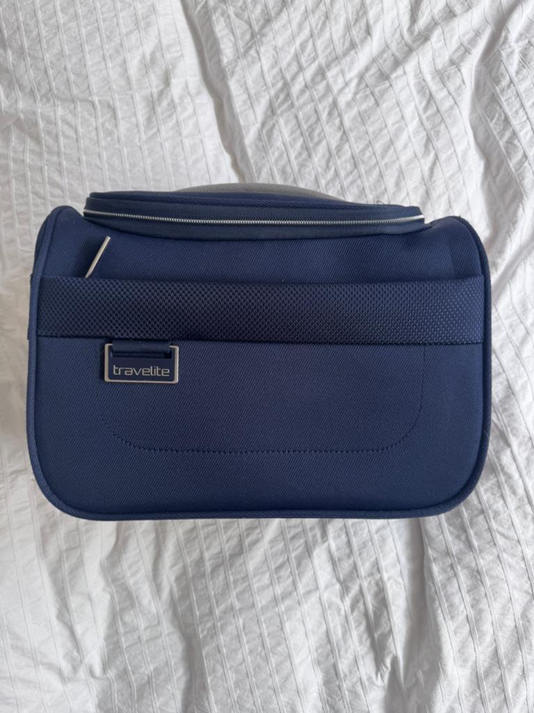 Donkerblauwe beautycase van Travelite, Sieraden, Tassen en Uiterlijk, Tassen | Reistassen en Weekendtassen, 30 cm of meer, Blauw