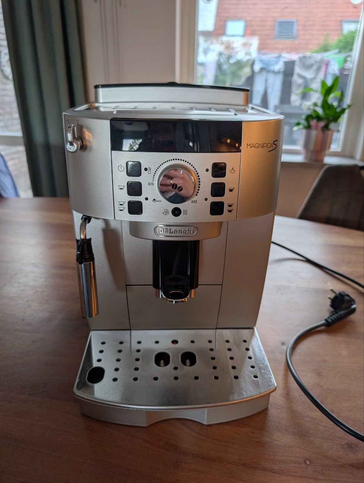 De'Longhi Magnifica S