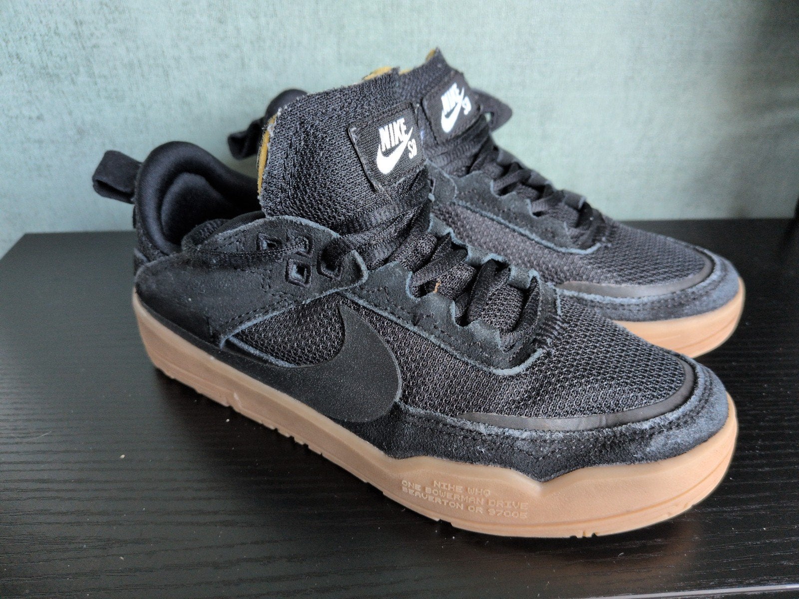 Nike SB Sneakers - Zwart met Gum Sole maat 35, Ophalen of Verzenden, Zo goed als nieuw, Nike, Jongen of Meisje