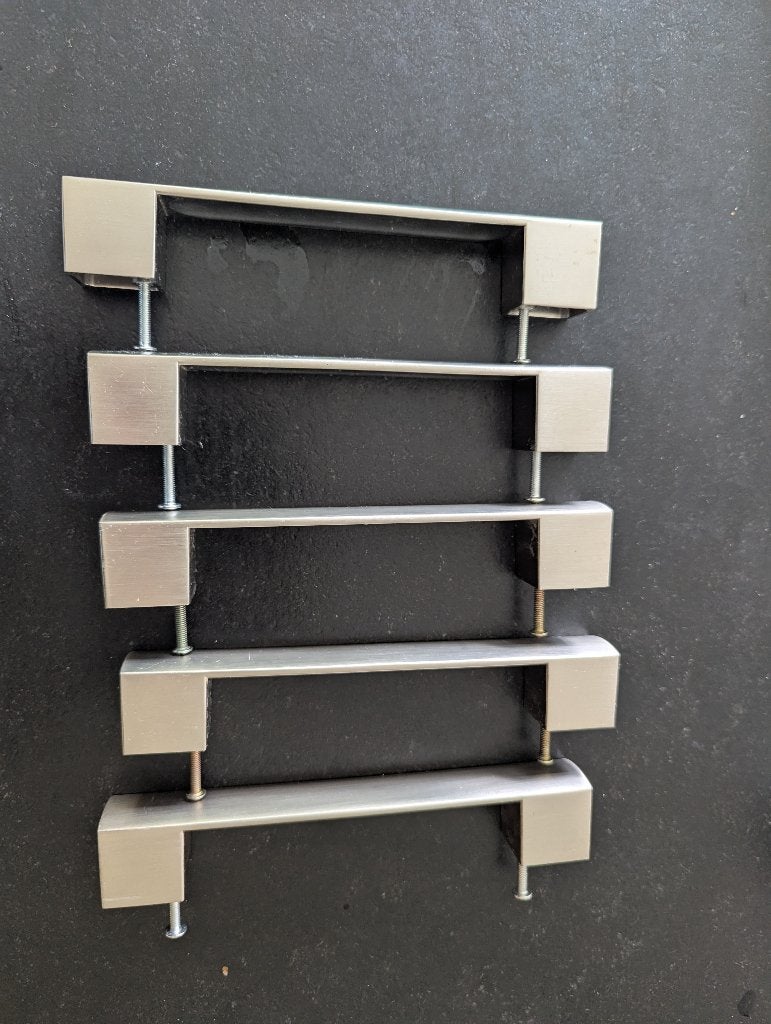 Meubelgrepen mat zilver 128mm, Ophalen, Gebruikt, Rvs, Overige typen