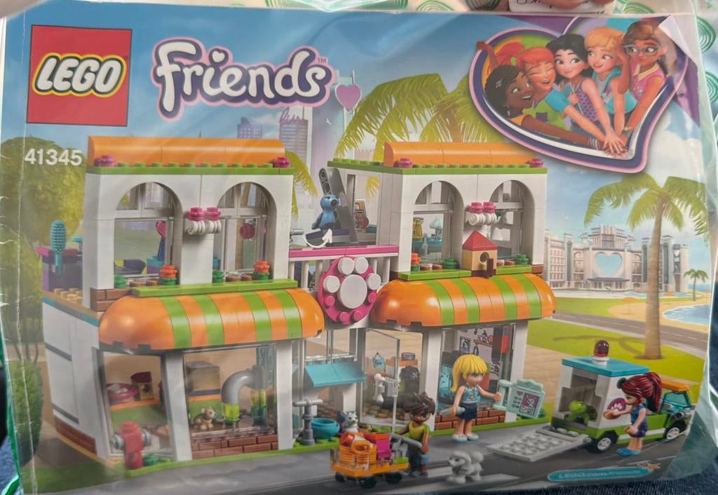 Lego Friends 41345 Dierenwinkel van Heartlake City, Lego, Friends, Ophalen of Verzenden, Zo goed als nieuw