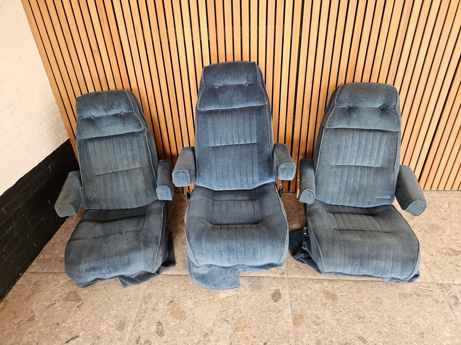3 zeer nette captain chairs, Ophalen