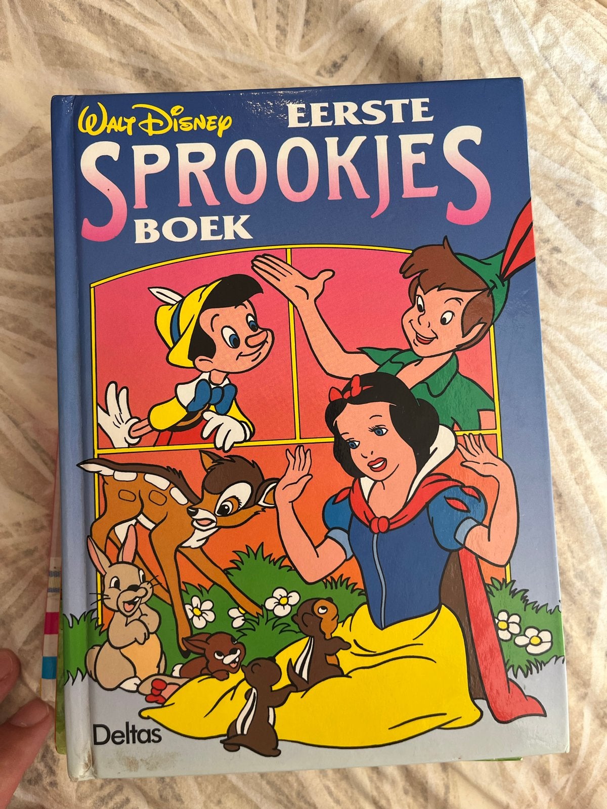 Walt Disney Eerste Sprookjes Boek - Deltas, Boeken, Ophalen of Verzenden, Gelezen
