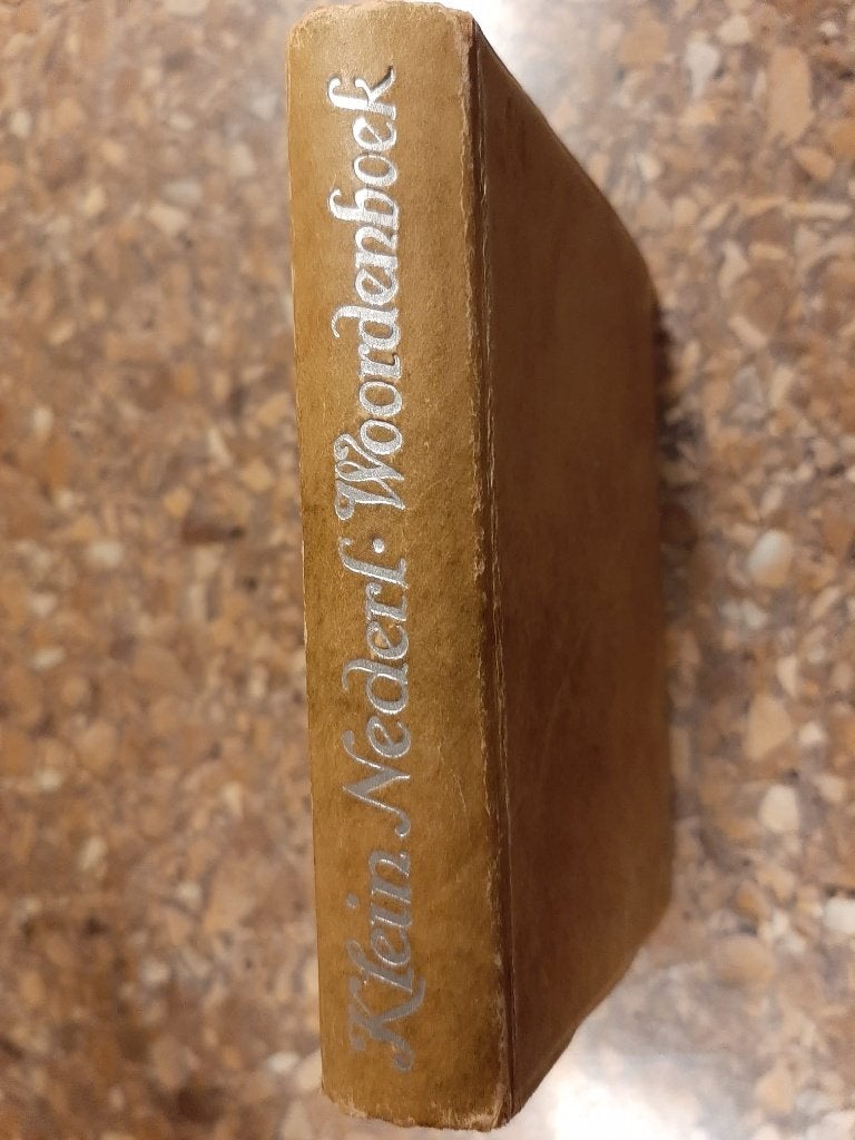 Oude Klein Nederlands-Woordenboek 1947, Ophalen