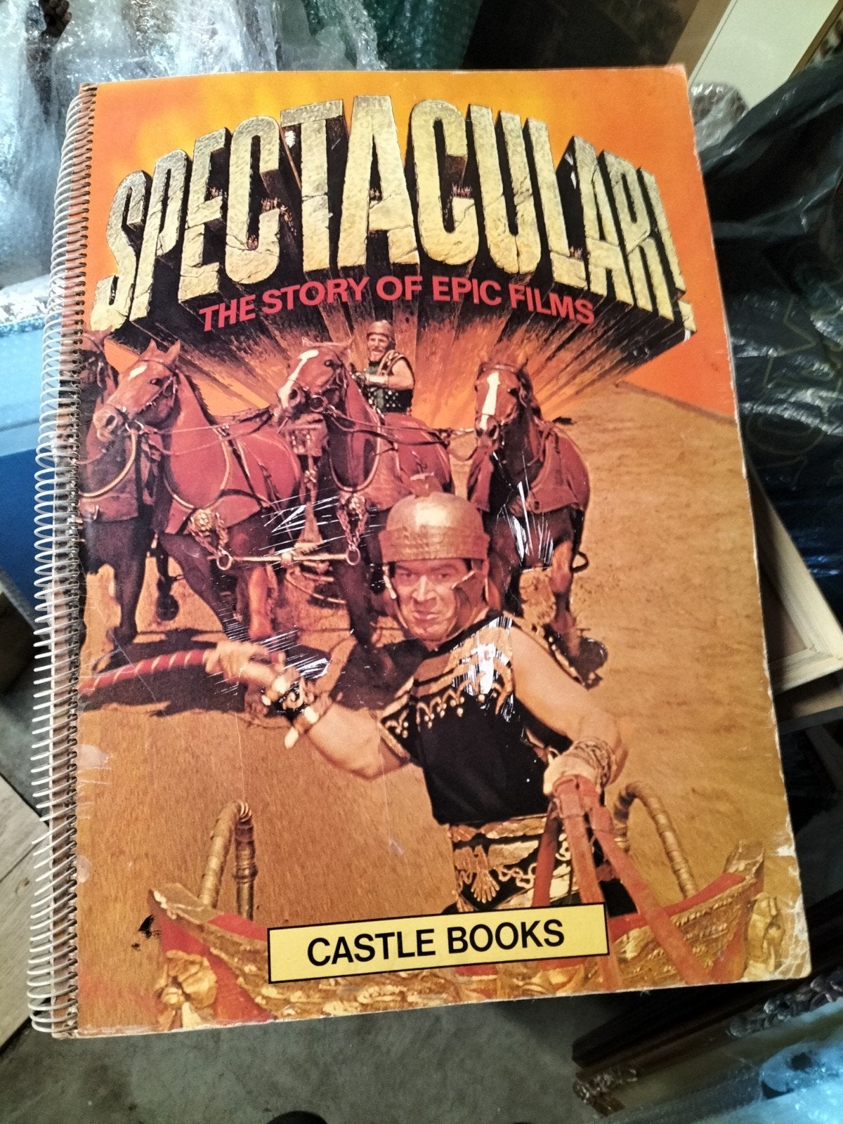 Spectacular: The Story of Epic Films - Boek uit 1974, Ophalen of Verzenden, Gelezen, Trewin Copplestone Publishing Ltd., Filmspecifiek