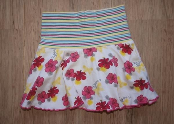 Wit Bloemen Rokje Noppies (74), Kinderen en Baby's, Babykleding | Maat 74, Gebruikt, Meisje, Jurkje of Rokje, Ophalen of Verzenden