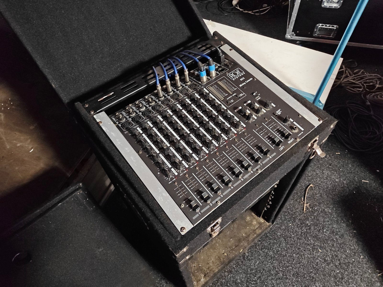 Versterker rack met mengpaneel, Muziek en Instrumenten, Mengpanelen, Ophalen, Zo goed als nieuw, 5 tot 10 kanalen, Microfooningang