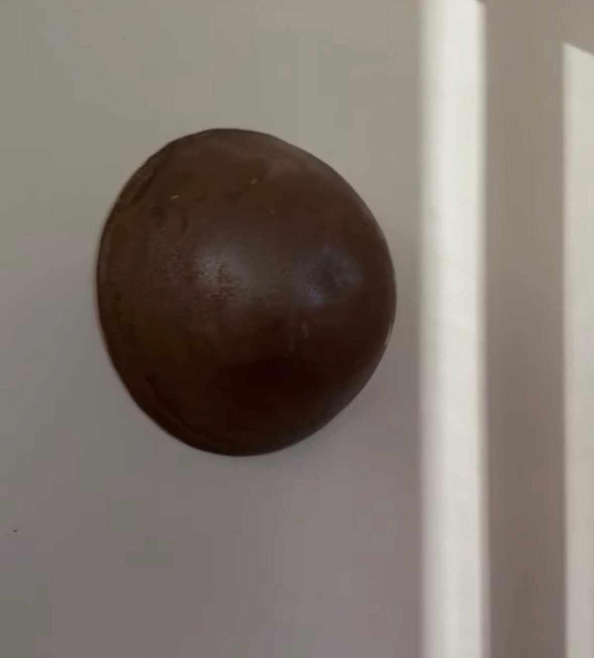 Handgemaakte Steengoed Wanddecoratie - Rond & Geglazuurd, Antiek en Kunst, Kunst | Beelden en Houtsnijwerken, Wanddecoratie, Steen of Keramiek