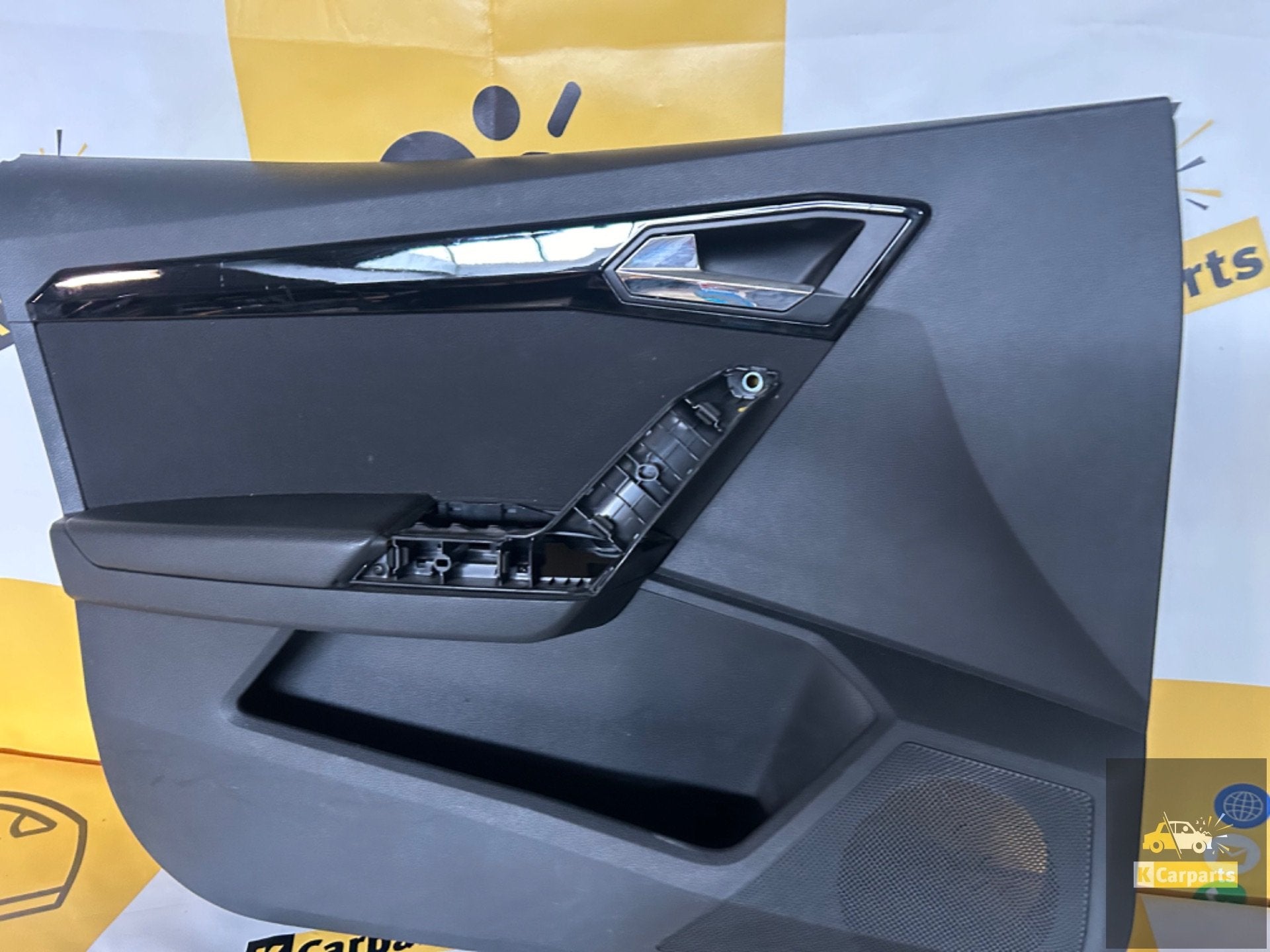SEAT IBIZA FR Deurpaneel Links Voor 6F0867113, Info@fabrikant.eu, Fabrikantstraat 1
1000 AA  Amsterdam, NL, Ophalen of Verzenden