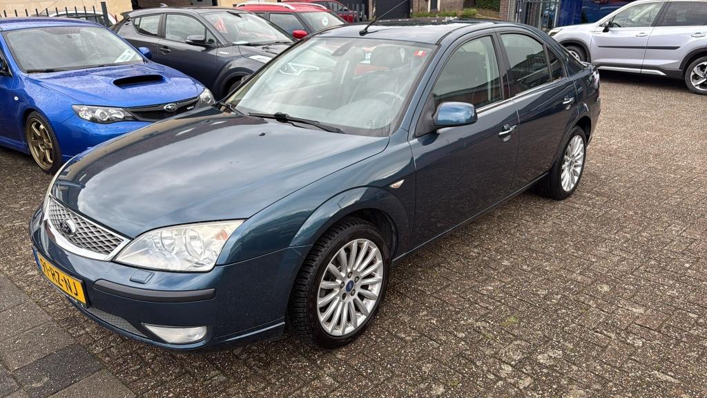 Ford Mondeo GERESERVEERD ! (bj 2005), Auto's, 13 km/l, 125 pk, Gebruikt, 4 cilinders