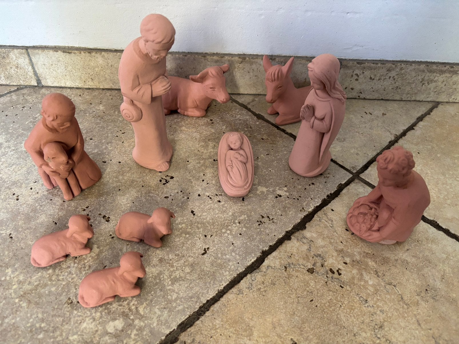 Terracotta kerstbeeeldengroep, Diversen, Ophalen of Verzenden, Gebruikt