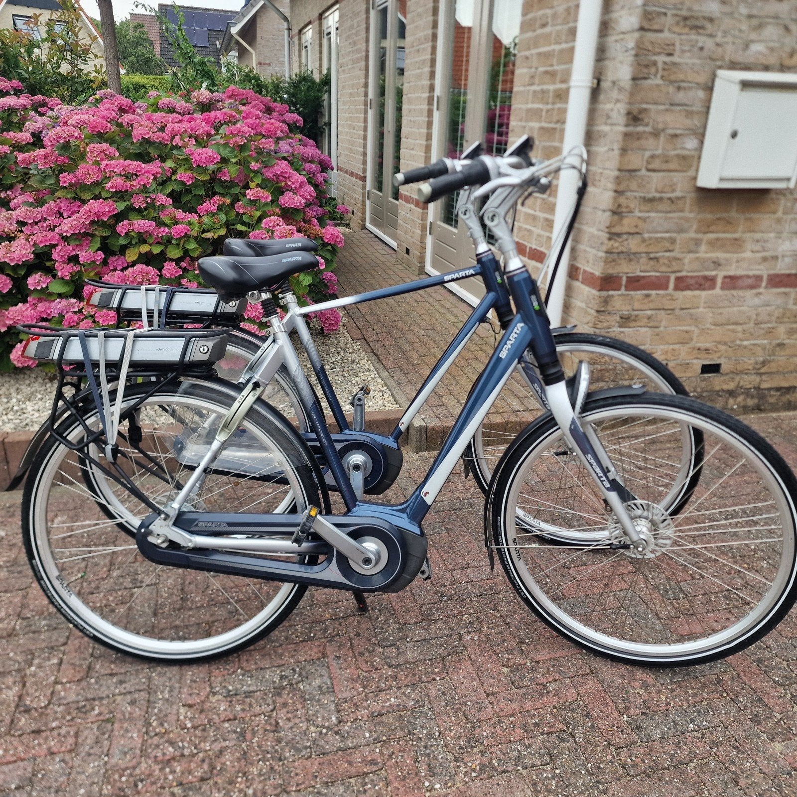 Setprijs, 2 mooie Sparta met middenmotor in zeer goede staat, Ophalen, Sparta, Zo goed als nieuw, 51 tot 55 cm