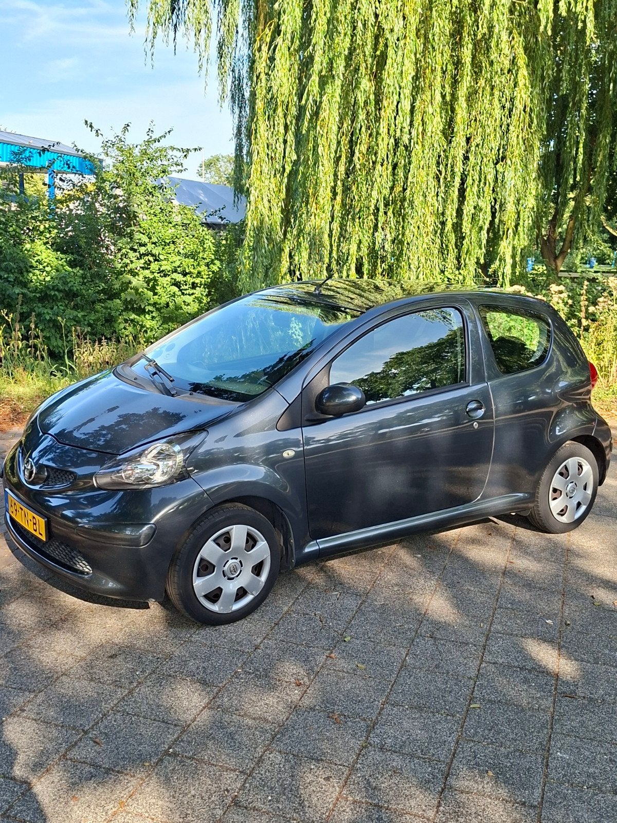 Toyota Aygo 1.0 12V Vvt-i 3DRS  2006 Grijs 123.500km, Auto's, Voorwielaandrijving, 4 stoelen, 68 pk, Origineel Nederlands