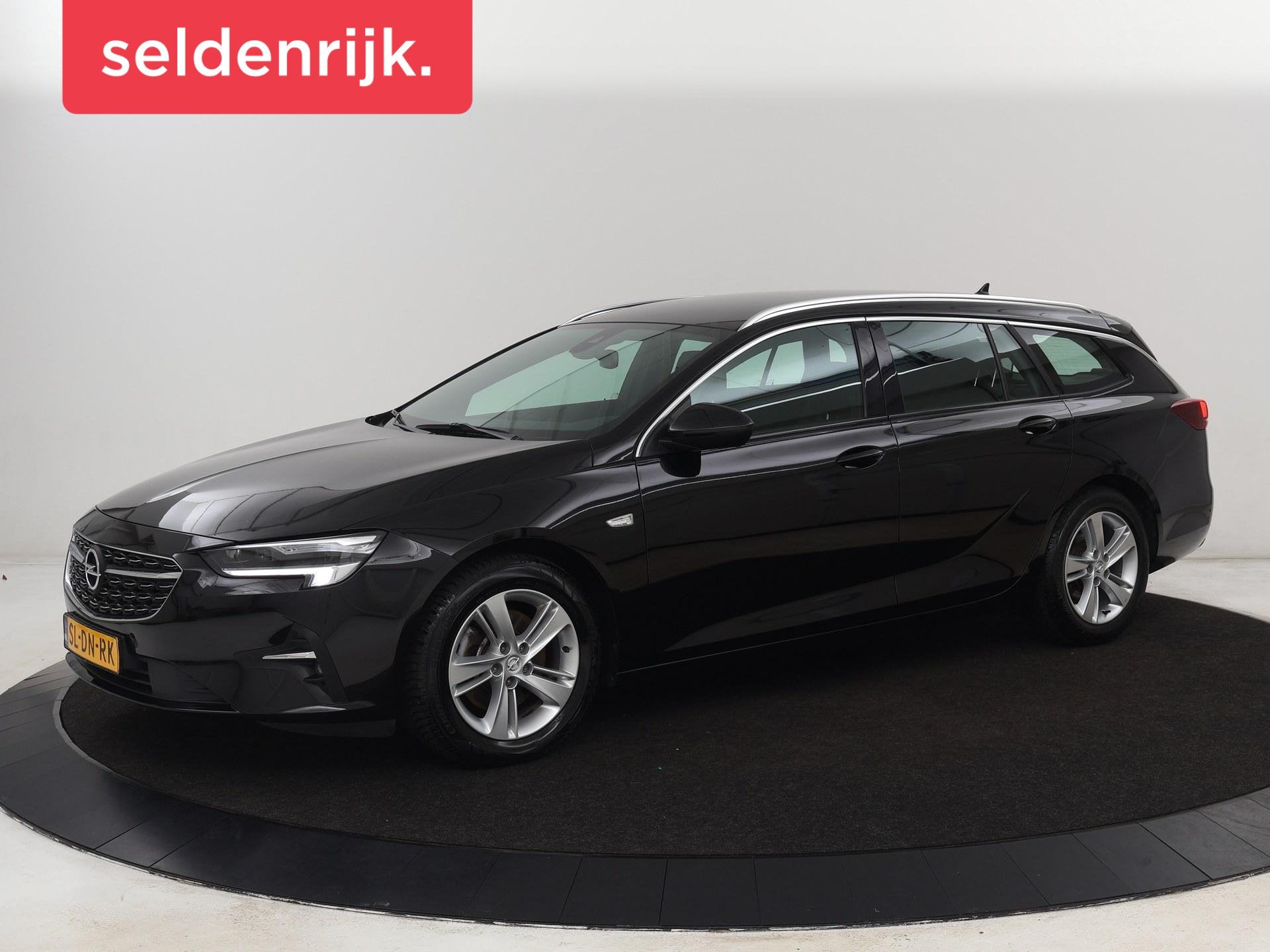 Opel Insignia 2.0 Turbo Elegance | Stoelverwarming | Carplay, 1998 cc, Stof, 4 cilinders, Onderhoudsboekje