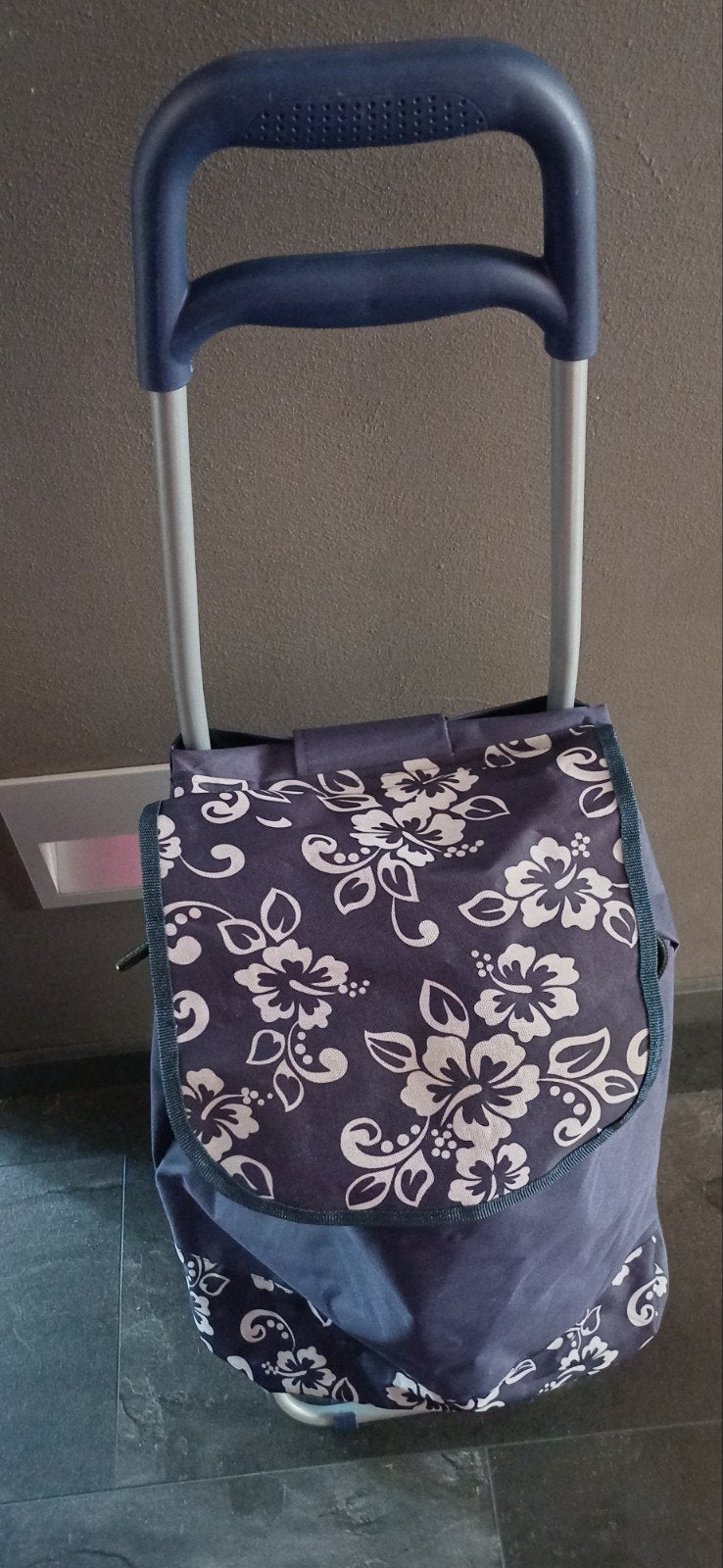 Boodschappen kar, Sieraden, Tassen en Uiterlijk, Tassen | Reistassen en Weekendtassen, Blauw, Ophalen of Verzenden, Zo goed als nieuw