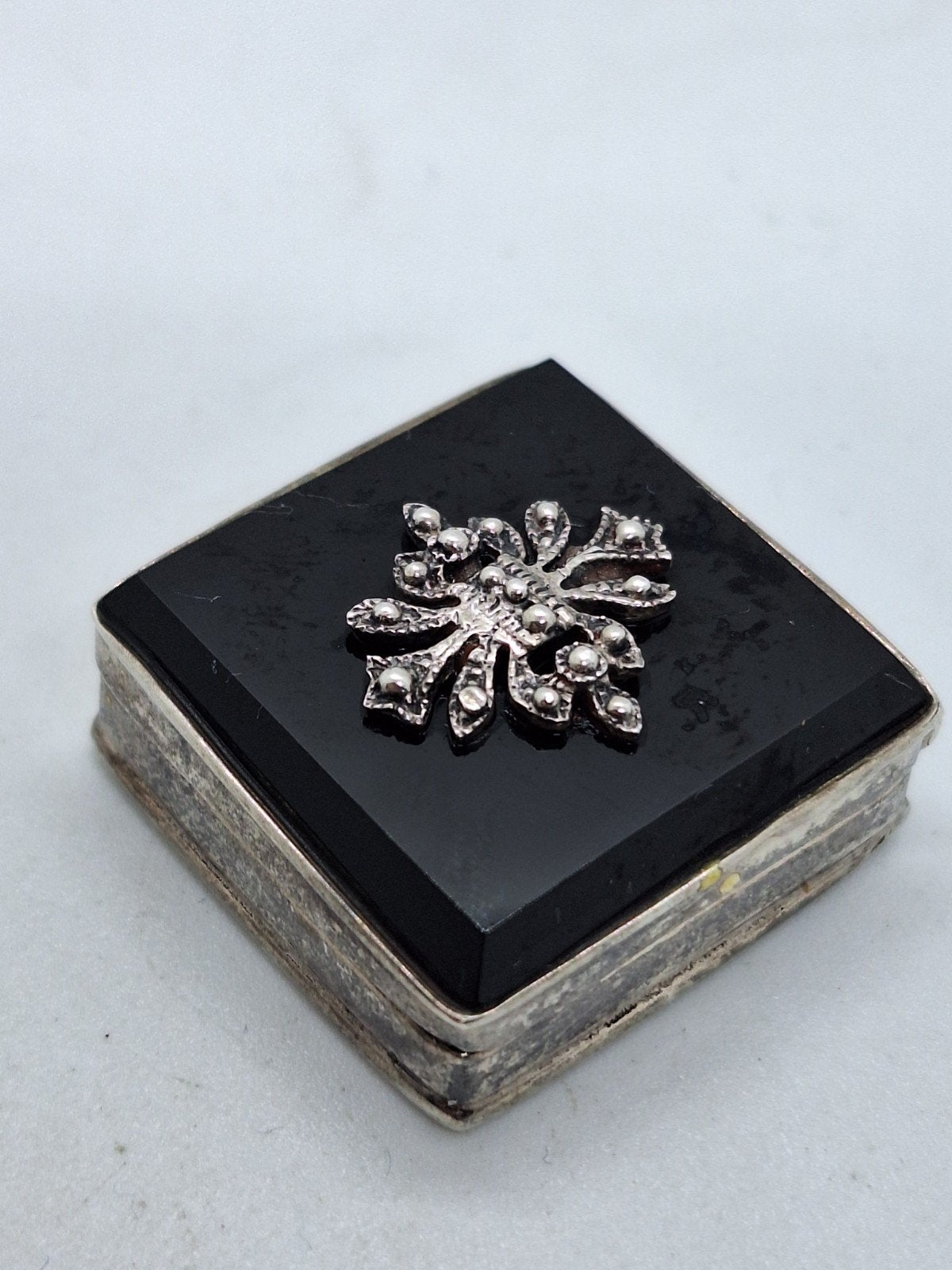 Antiek Zilveren Onyx Pillendoosje  art deco., Ophalen of Verzenden