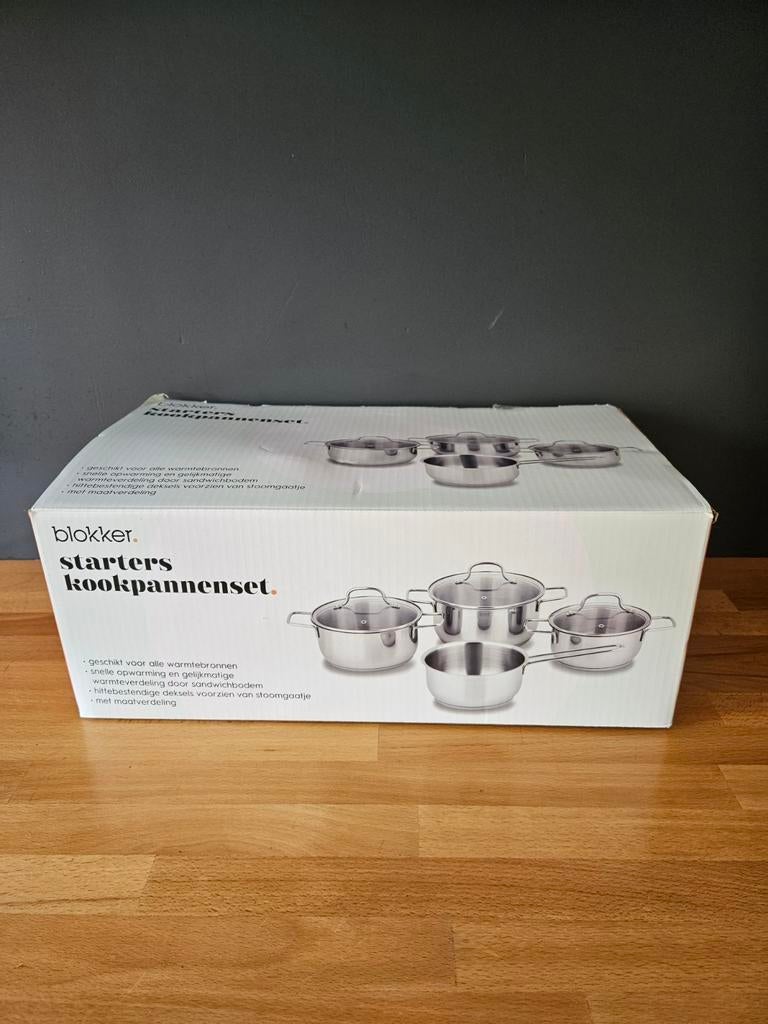 Blokker kookpannenset 4-delig met deksels, Ophalen of Verzenden, Gebruikt, Rvs, Pannenset