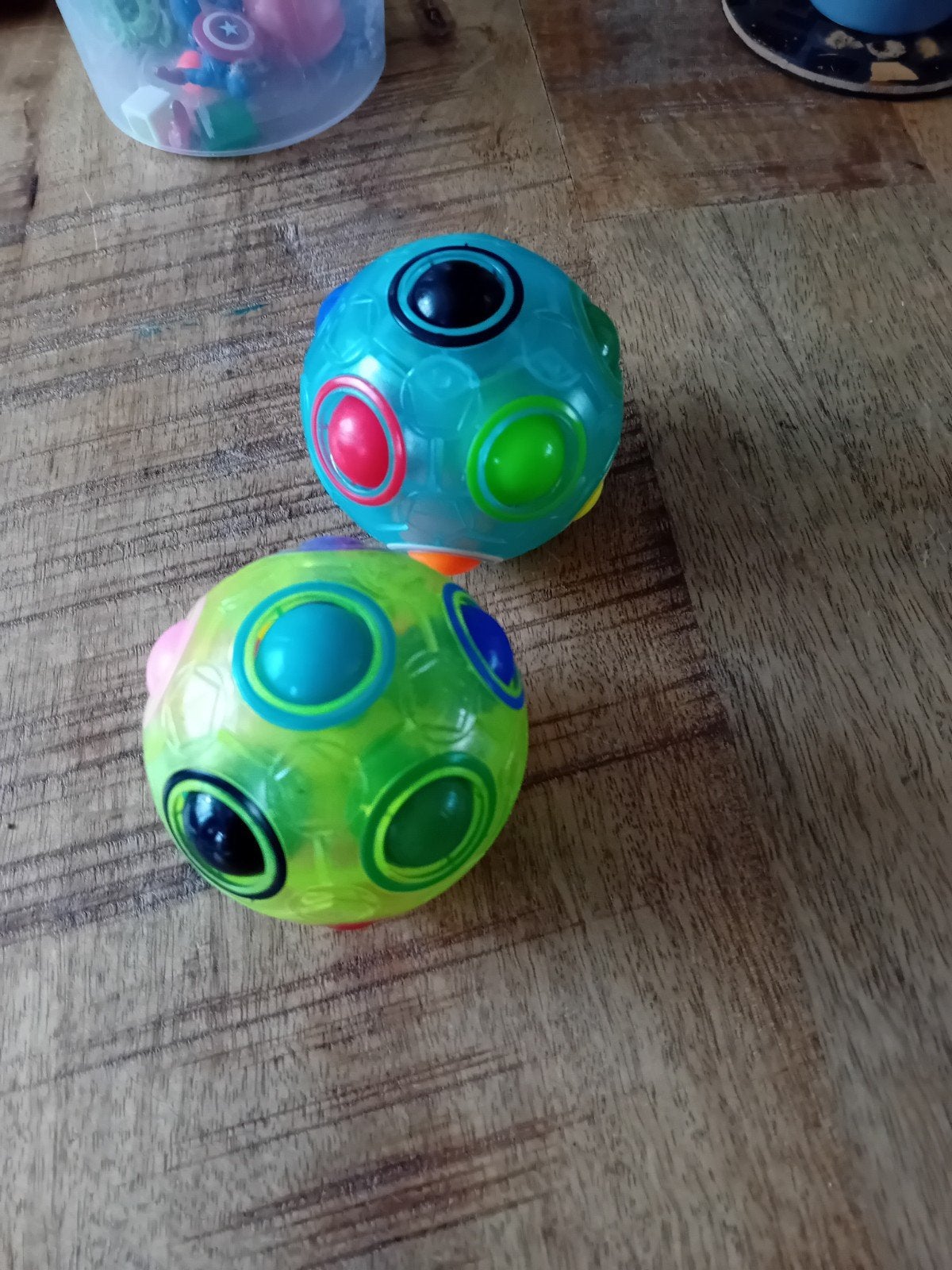 2 speelgoed ballen, magische breinbreaker, Ophalen of Verzenden