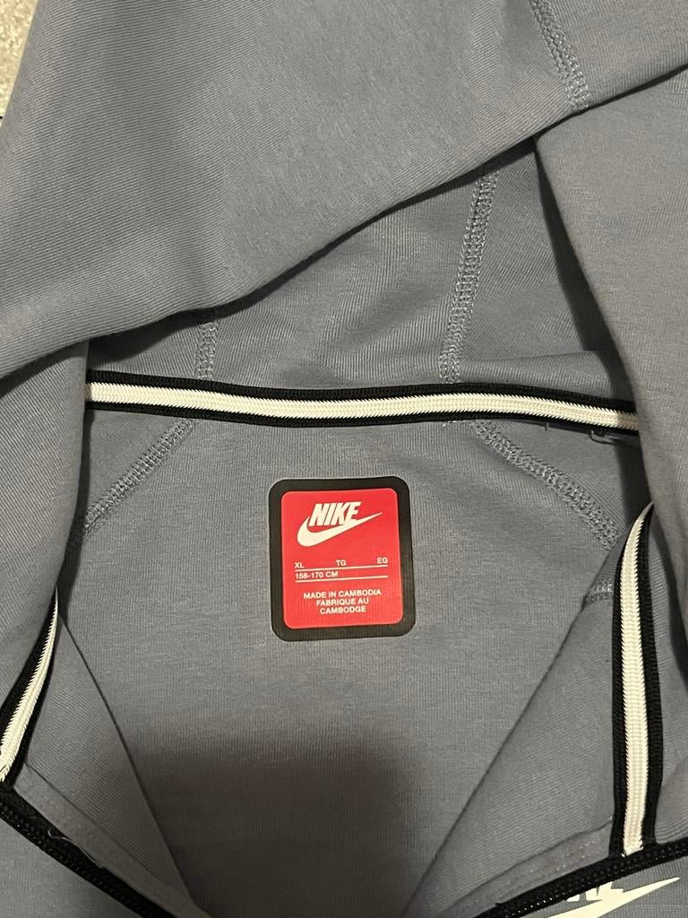 Nike Donkerblauw/Blauw Fit, Nieuw, Ophalen of Verzenden, Setje, Jongen