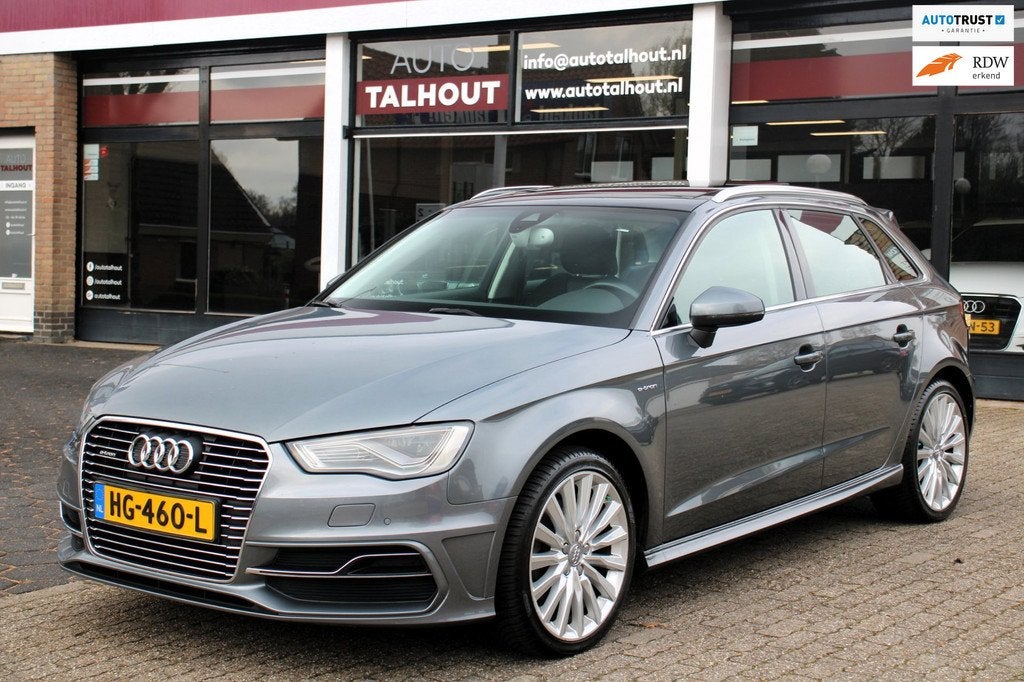 Audi A3 Sportback 1.4 e-tron PHEV | PANORAMADAK | ALCANTARA/, 8 kWh, 4 cilinders, 150 pk, 180 min