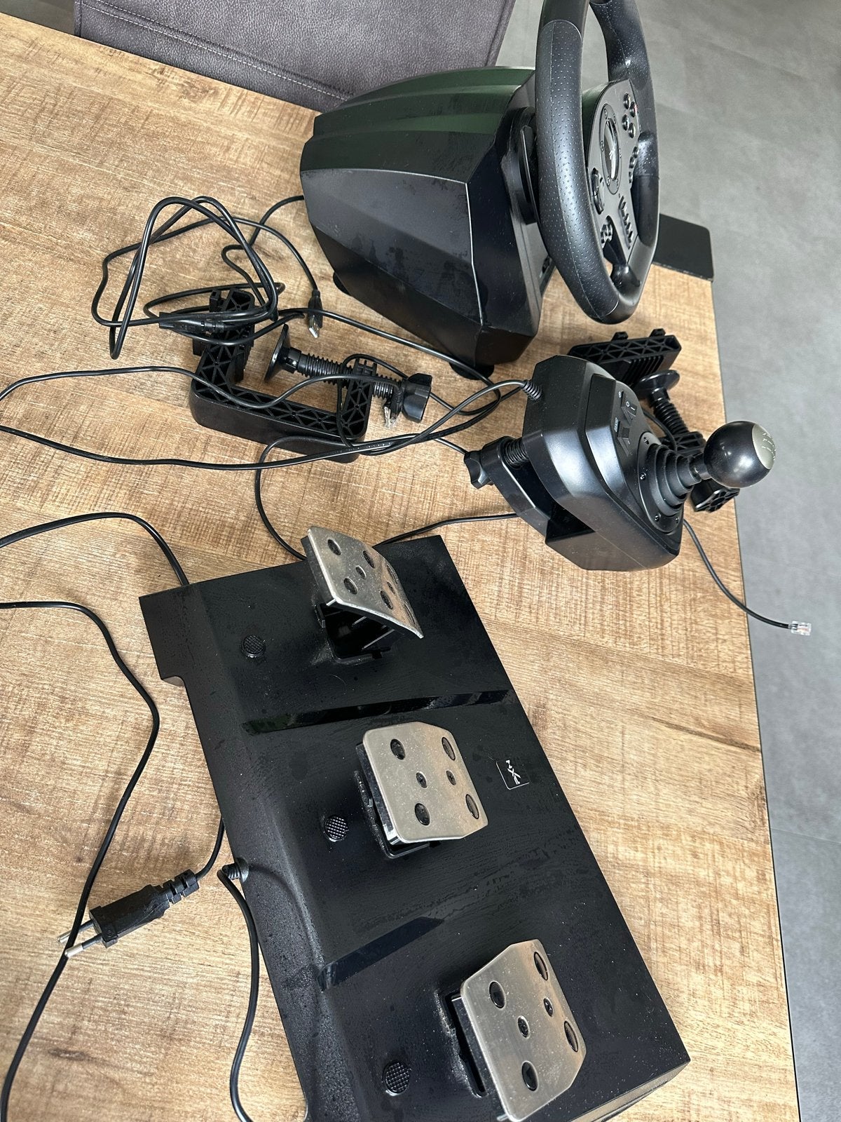 Logitech G29 racestuur met pedalen en shifter, Racestuur, Gebruikt, Force feedback, Ophalen of Verzenden