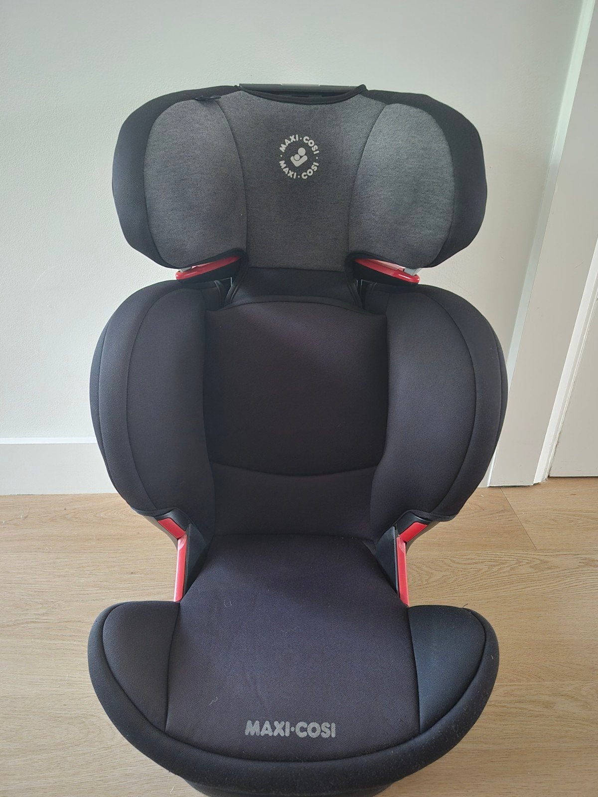 Maxi-Cosi RodiFix autostoel - Zwart, Ophalen, Autogordel of Isofix, Gebruikt, 15 t/m 36 kg