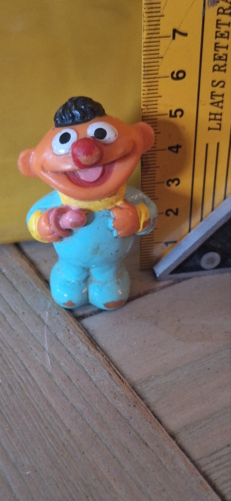 Ernie baby poppetje Sesamstraat (7126), Verzamelen, ., Ophalen of Verzenden, Zo goed als nieuw, .