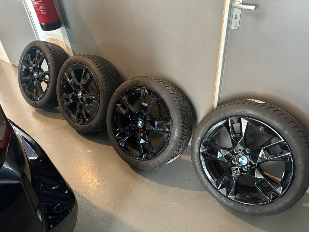 BMW 1-serie 2-serie F70 F74 velgen 18” + winterbanden, 18 inch, Gebruikt, Banden en Velgen, Personenwagen